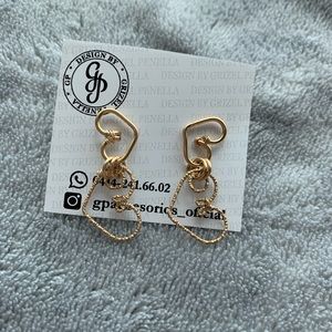Earrings !
